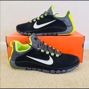 Nike Free trainer 5.0 volt/black size 13 ( men’s)